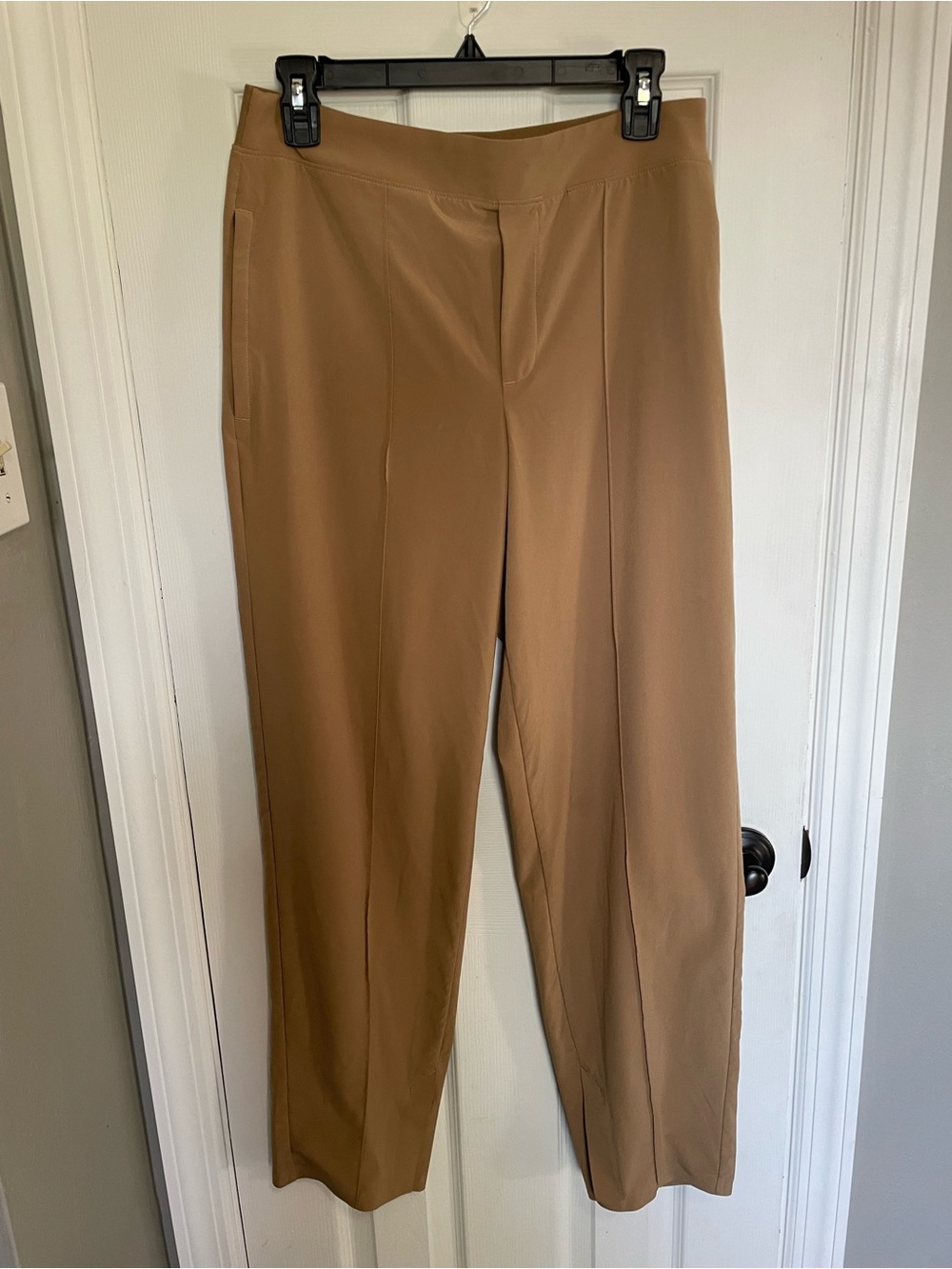 HALARA Camel Straight-Leg Pull-On Trousers w/ zipper pockets